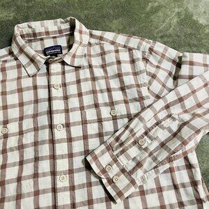 Patagonia long sleeve button shirt M Organic Cotton tan plaid 53838